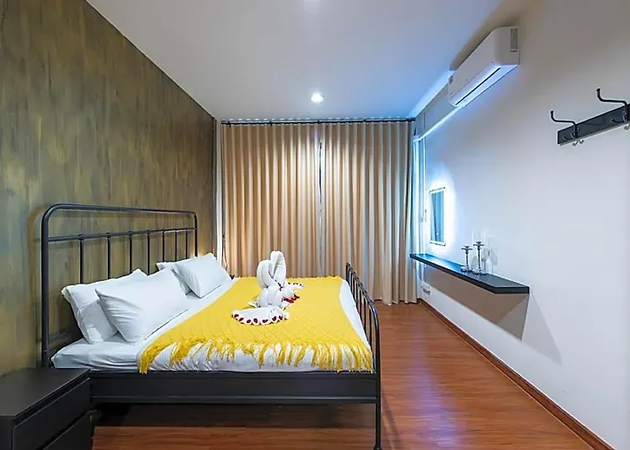 The Yaowarat 3*